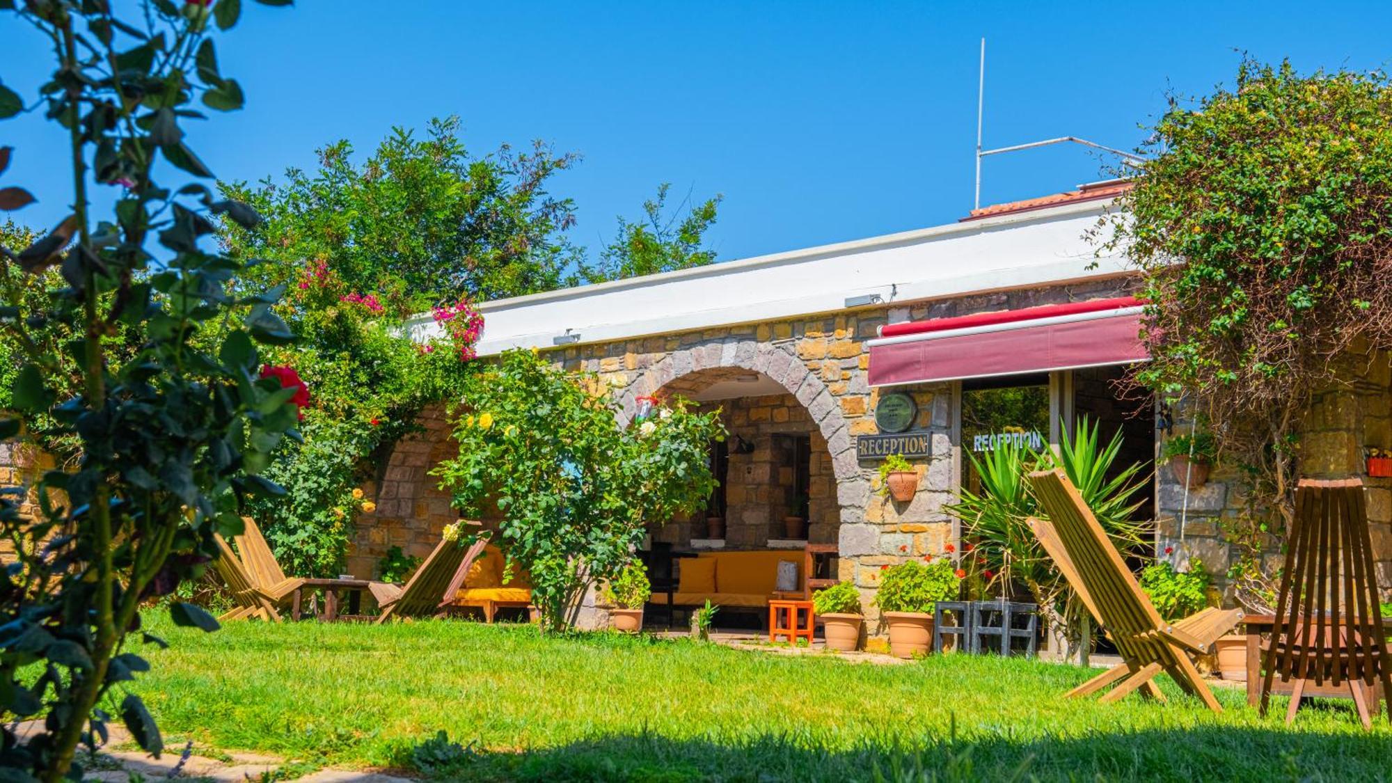 Otel Kefalos Gokceada Exterior photo